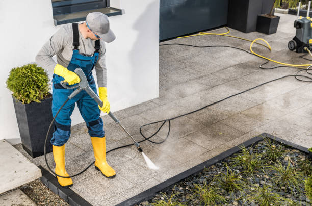 Professional Pressure Washing in Edmundson, MO